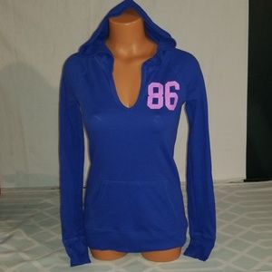 Victoria's Secret Pink Long Sleeved Top size Small